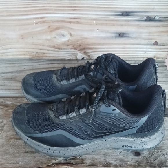 Men's Black Running Shoes - Picture 4 of 10